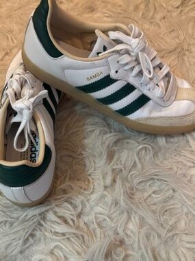 Adidas sambas